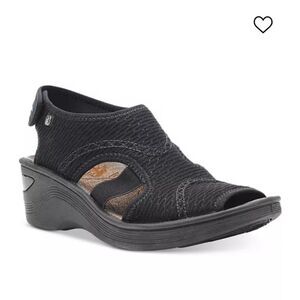 BZEES Dream Sandal Black Size 7 1/2